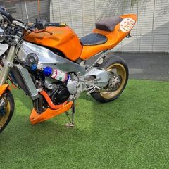 2000 Yamaha r1