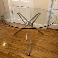 glass dining table