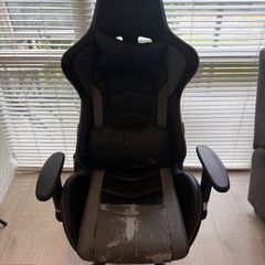 Gaming chair