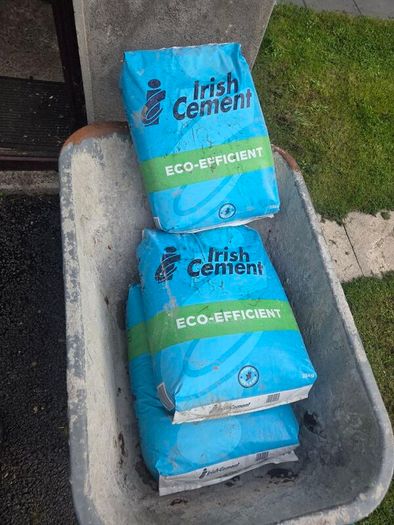 Cement 25kg bags