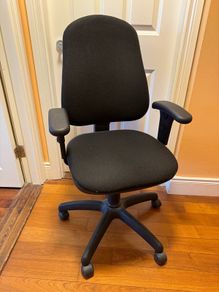 Desk chair