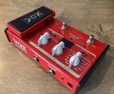 Vox StompLab IIB multi-effects processor designed for bass guitar