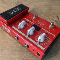 Vox StompLab IIB multi-effects processor designed for bass guitar