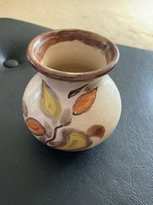 vase, vintage,abbey brand, only used as ornament. Suitable for small floral arrangement