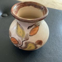 vase, vintage,abbey brand, only used as ornament. Suitable for small floral arrangement