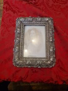 Antique style frame