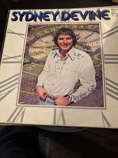 Vinyl LPs 11