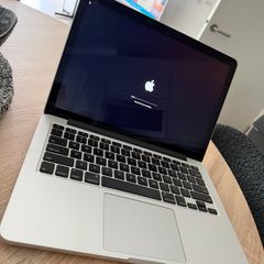 Macbook