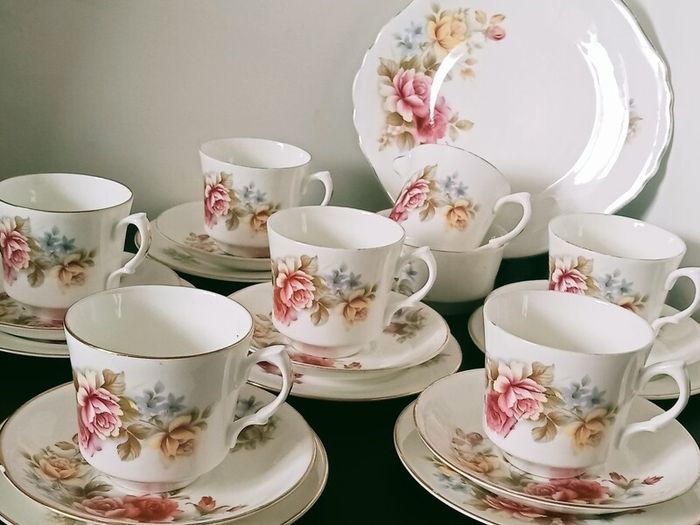 Arklow  Pottery Tea set