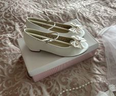 communion shoes and bag veil