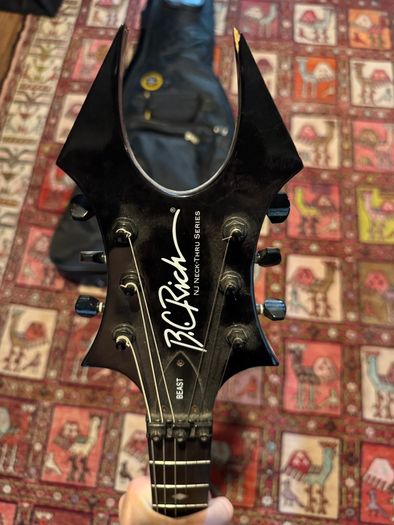 B.C. Rich Beast
