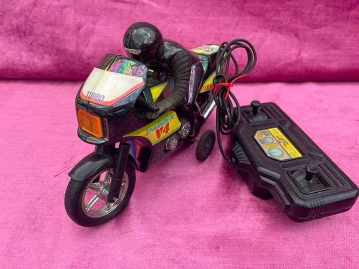 Vintage RC Kawasaki motorcycle Childs toy unboxed c1980 untested