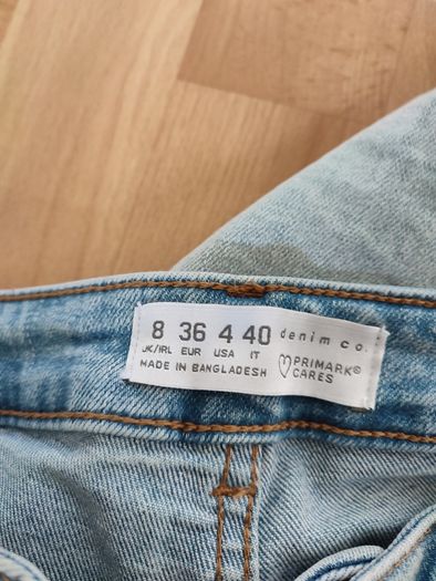 jeans - never worn