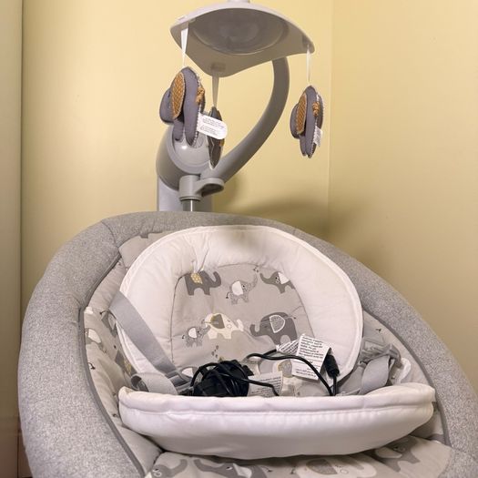 Joie Serina Swivel Baby Swing - Elephant Duo (Great Condition and Box)