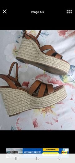 Tan Wedges