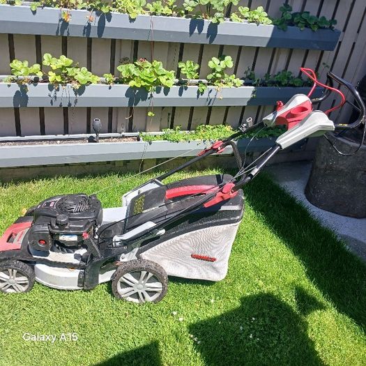 self drive lawnmower