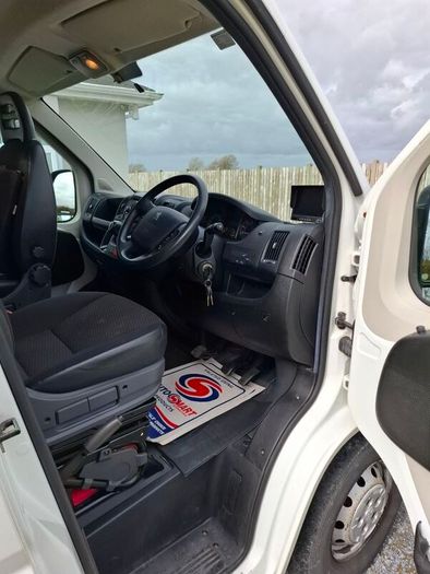peugeot boxer camper