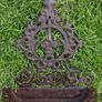 Antique Victorian cast iron wall mounted bird bath bird feeder Image 7