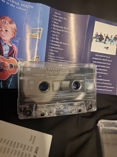 The Beautiful South - Blue Is The Colour - Cassette Album (1996)
