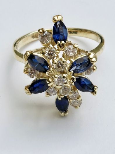 14ct Yellow Gold Sapphire & Diamond Cocktail Ring