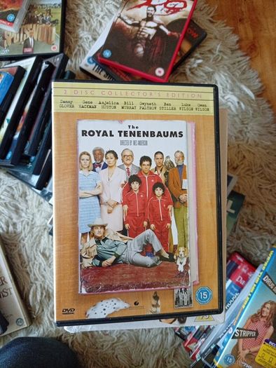 Thriller, Comedy, Horror, Drama, Romance, Musical films, movies on dvd