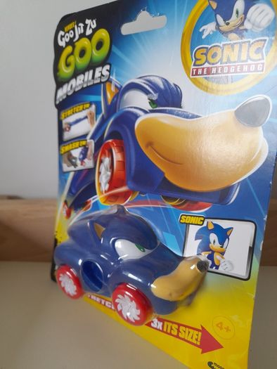 Sonic the Hedgehog  Goo Mobiles Racer (Stretchy Car)