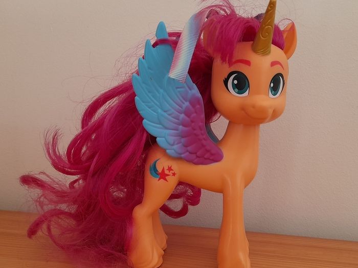 New - Various My Little Pony toys & books