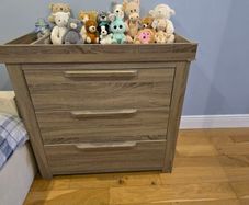 Mamas and Papas Franklin changing table/dresser