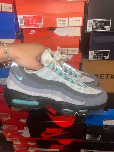 Nike Air Max 95 Hyper Turquoise FV4710-100