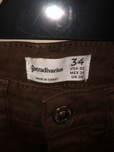 Stradivarius brown jeans (size 6)
