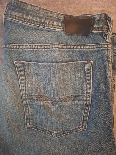 Diesel Zatiny Men's Bootcut Jeans W36 L32 Mid Blue Wash Denim Classic Fit