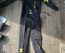 wetsuit