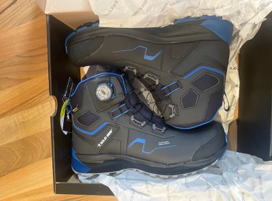 Snickers boots