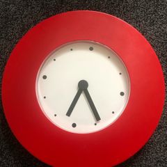 red clock large