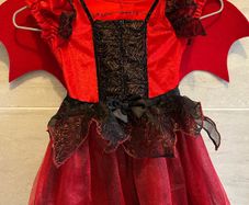 Girls costume