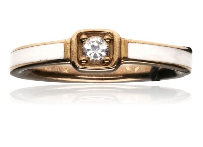 Brand new Glamira 9k rose gold ring with box