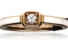 Brand new Glamira 9k rose gold ring with box