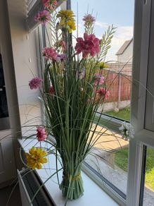 Standing flowers 1m high