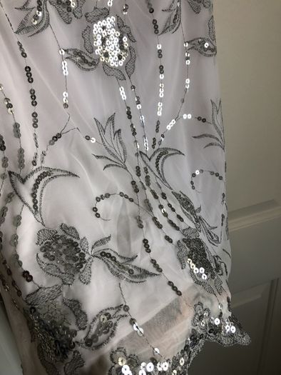 Gorgeous dress size 6-8 like new