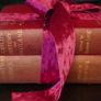 Christmas Eve Tea & Books Gift Set Image 2