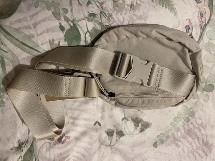 Nike Beige Waistbag