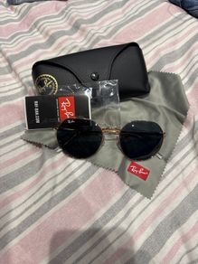 Ray-Ban