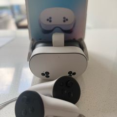 Mint Condition Meta Quest 3S 128GB Like New