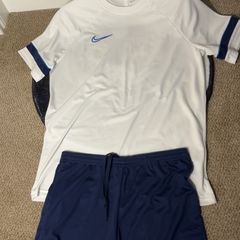 Nike Academy 2 Piece Set