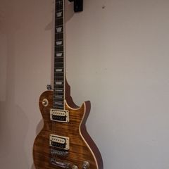 Vintage V100AFD Reissue Flamed Amber Paradise