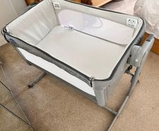 Bassinet /Crib - Next2Me Magic EVO Co-Sleeping Crib - Grey