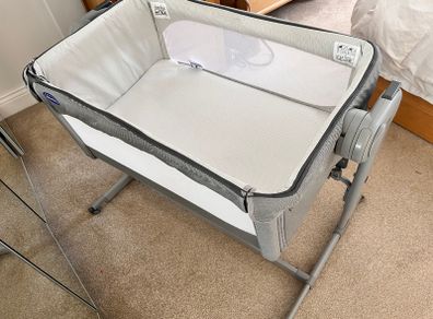 Bassinet /Crib - Next2Me Magic EVO Co-Sleeping Crib - Grey