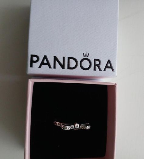 Pandora ring size 54