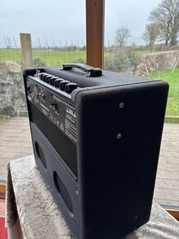 Fender BassBreaker Guitar Amp