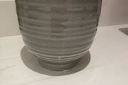 ceramic plant pot